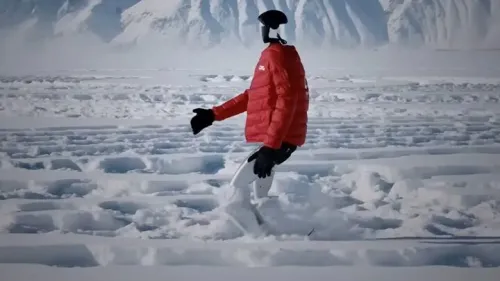 ربات انسان نما 130 هزار قدم در یخبندان پیاده روی کرد