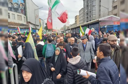 حضور رییس دانشگاه تهران و اعضاء هیات رئیسه در راهپیمایی بیست و دو بهمن